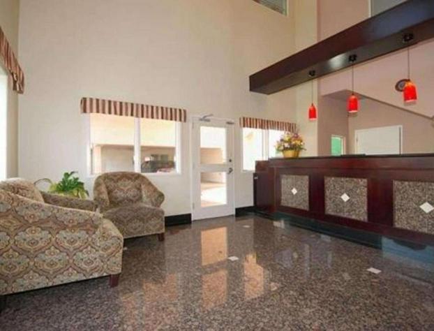 Quality Inn Near City Of Hope hotel detail image 2