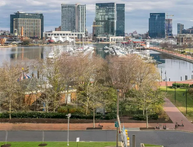 The Royal Sonesta Harbor Court Baltimore hotel detail image 3