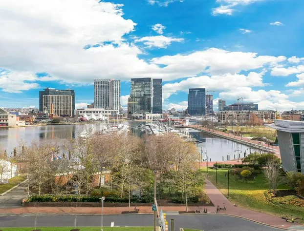 The Royal Sonesta Harbor Court Baltimore hotel detail image 4