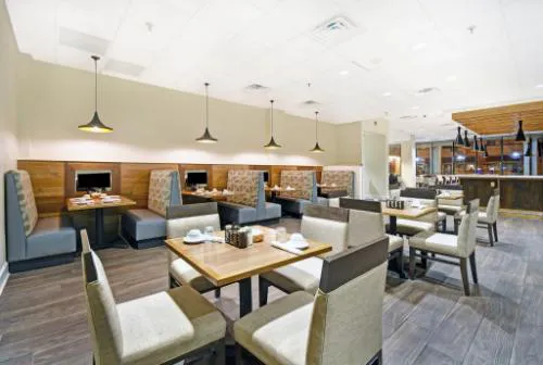 Holiday Inn Downtown Memphis by IHG hotel detail image 2