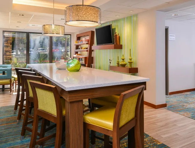 Hampton Inn Seattle-Airport hotel detail image 2