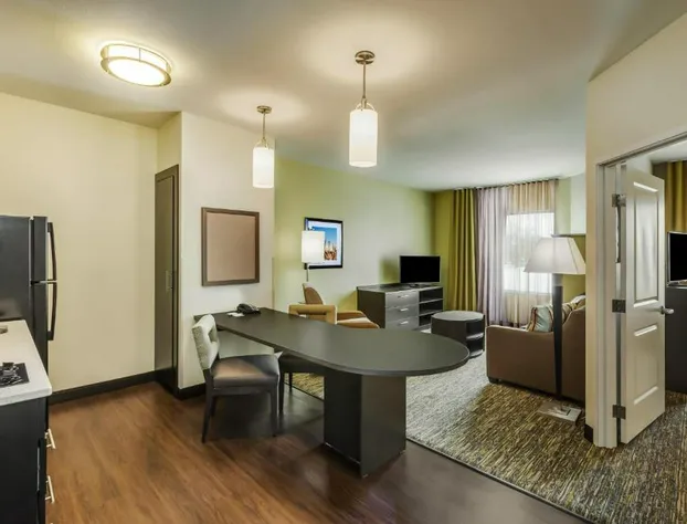 Candlewood Suites Lenexa - Overland Park Area by IHG hotel detail image 4