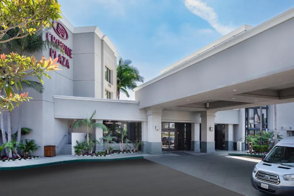Crowne Plaza Costa Mesa Orange County by IHG hotel hero
