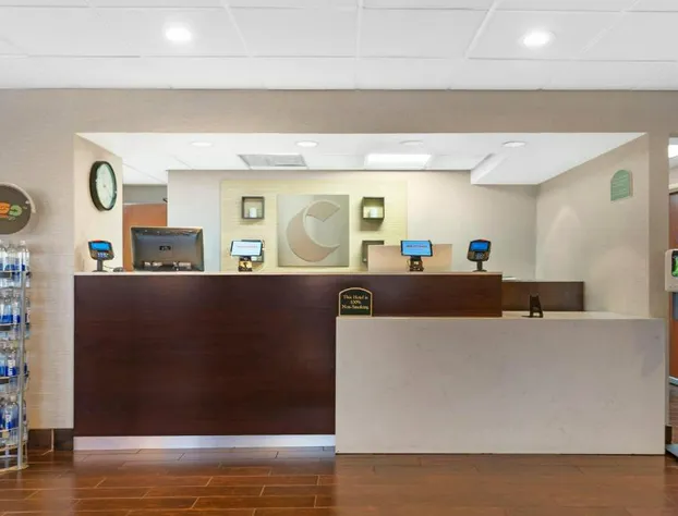 Comfort Inn Anaheim Resort hotel detail image 4