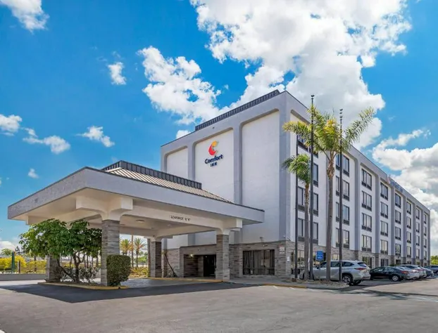 Comfort Inn Anaheim Resort hotel detail image 1
