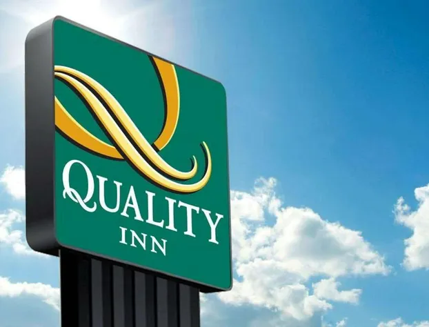 Quality Inn Vincennes hotel detail image 1