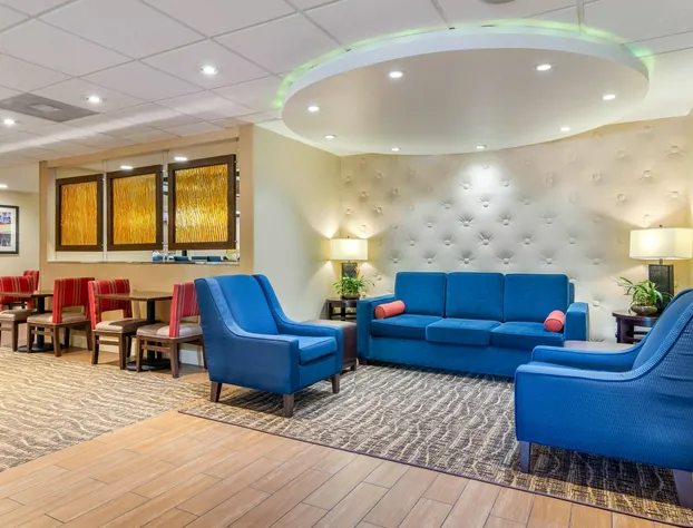 Spark by Hilton Atlanta Airport South College Park hotel detail image 3