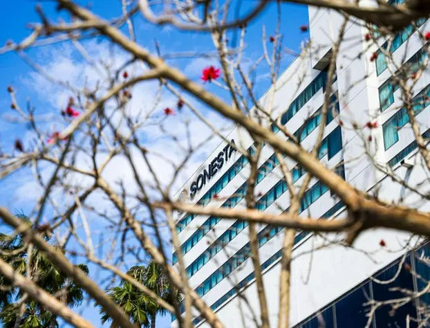 Sonesta Irvine John Wayne Airport hotel detail image 4