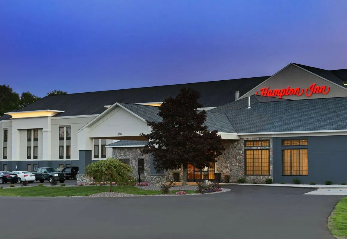 Hampton Inn Sault Ste Marie hotel hero