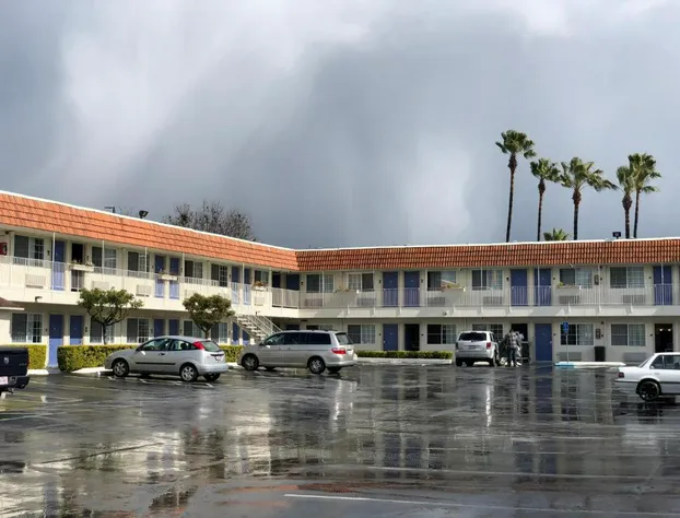 Gilroy Inn hotel detail image 3