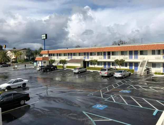 Gilroy Inn hotel detail image 1