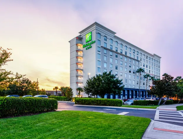 Holiday Inn & Suites Across From Universal Orlando by IHG hotel detail image 2