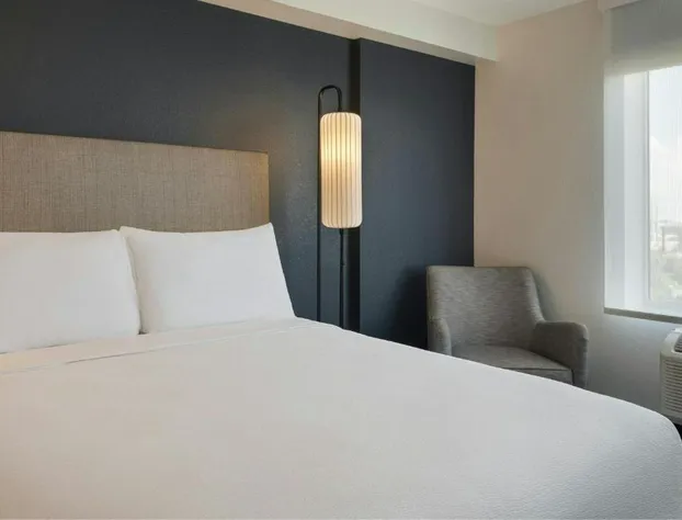 Courtyard by Marriott across Universal Orlando hotel detail image 3