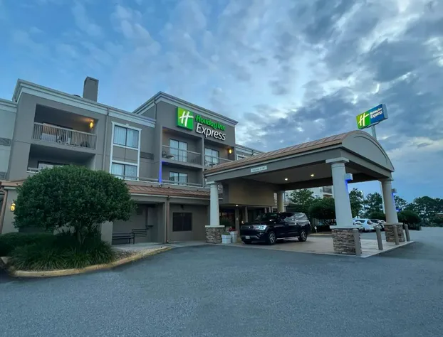 Holiday Inn Express Tifton by IHG hotel detail image 1