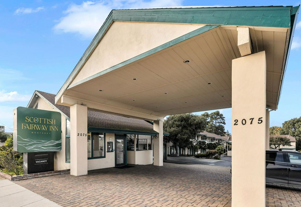 Scottish Fairway Inn hotel hero