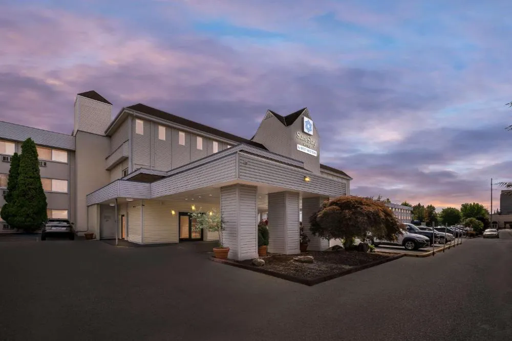 SureStay Hotel by Best Western SeaTac Airport North hotel hero