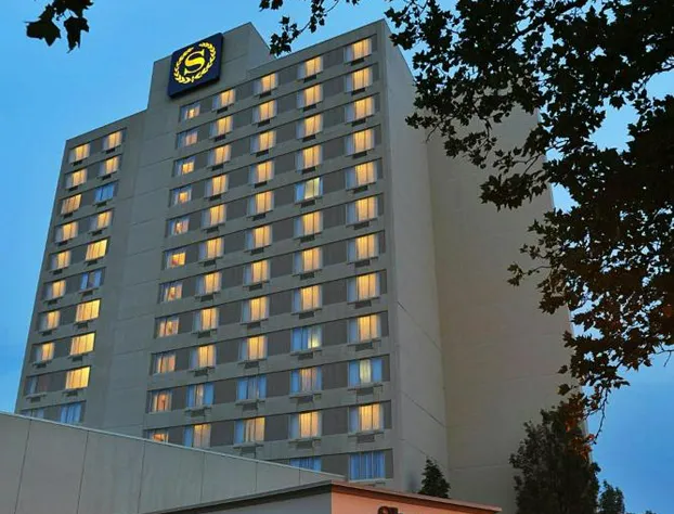 Sheraton Bucks County Langhorne hotel detail image 1