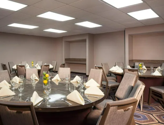 Sheraton Bucks County Langhorne hotel detail image 2