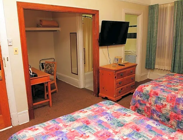 Inn at Lincoln Park hotel detail image 2