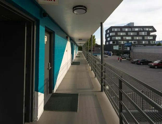 Eastside Lodge hotel detail image 2