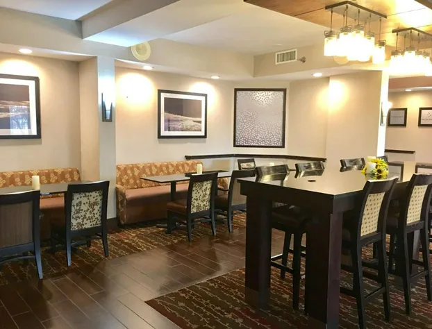 Hampton Inn Sevierville hotel detail image 2