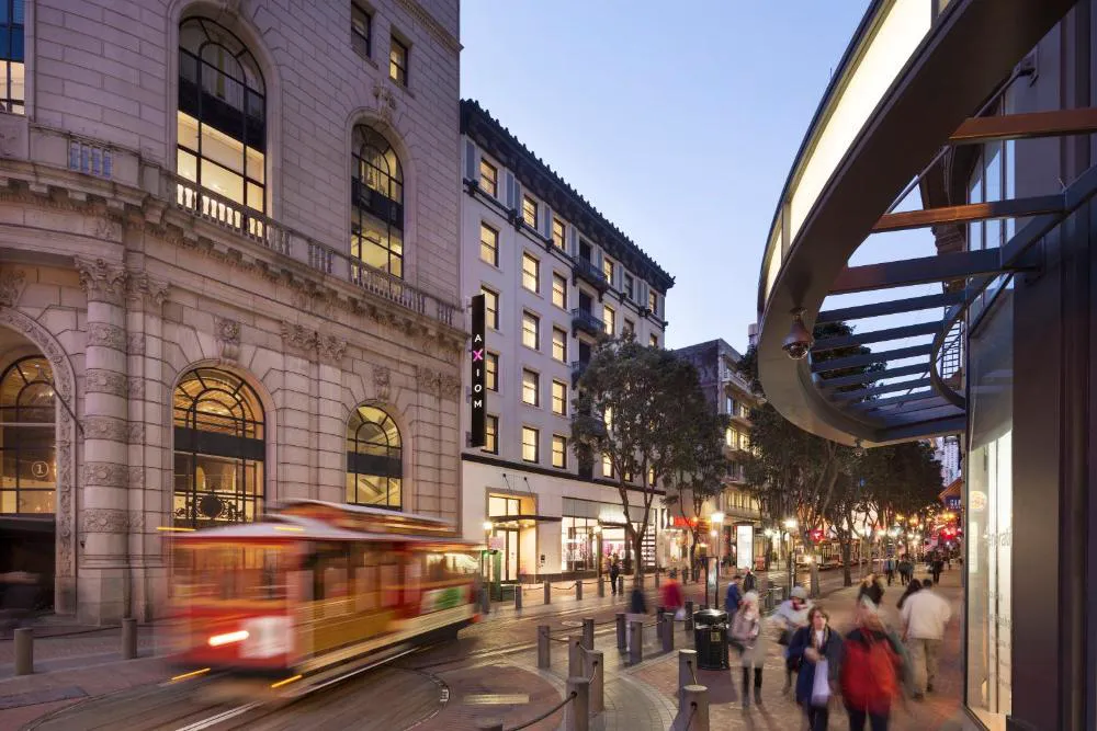 Axiom Hotel hotel hero