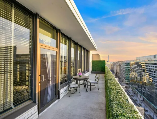 Le Meridien Washington, D.C., The Madison hotel detail image 1