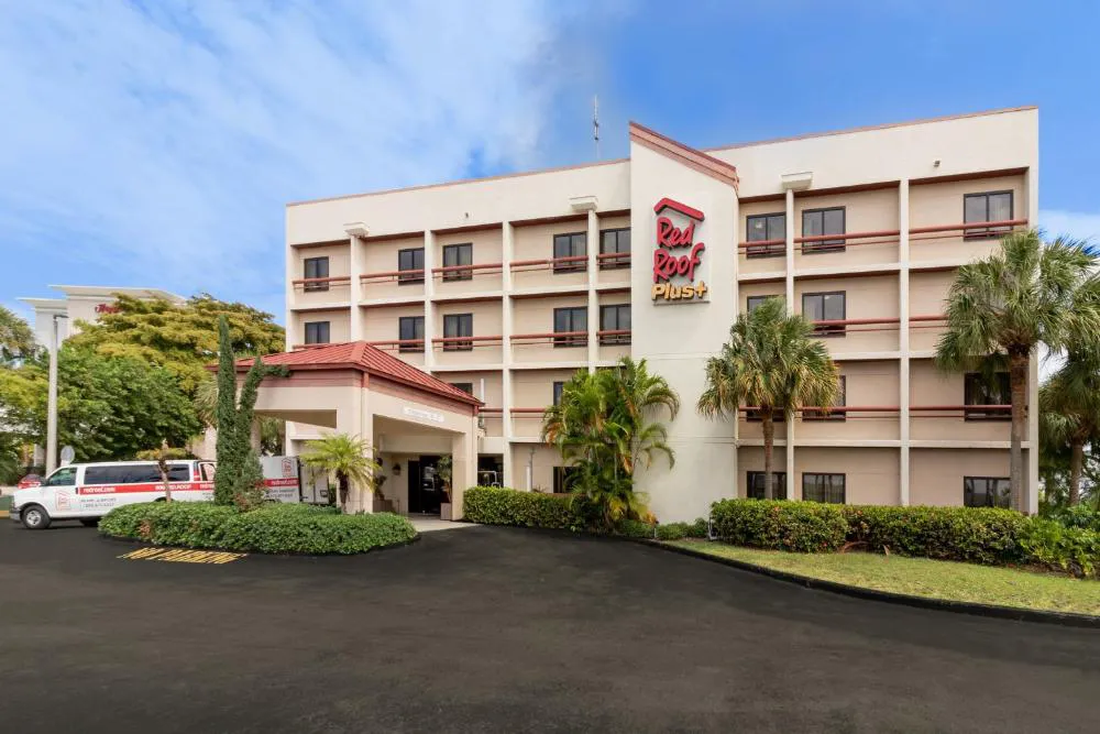 Red Roof Inn PLUS+ Miami Airport hotel hero