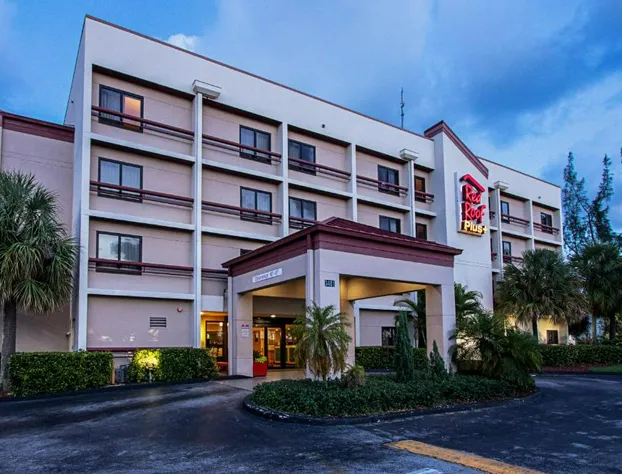 Red Roof Inn PLUS+ Miami Airport hotel detail image 1