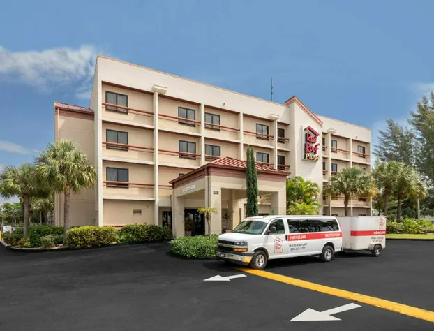 Red Roof Inn PLUS+ Miami Airport hotel detail image 4
