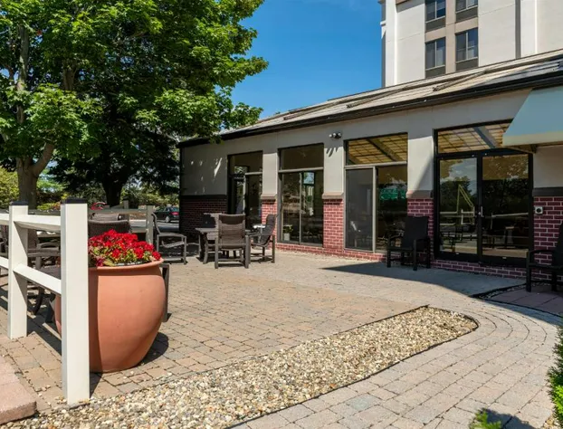 Hampton Inn Portsmouth Central hotel detail image 1