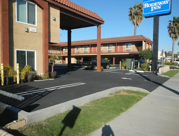 Rodeway Inn Carson - Los Angeles South hotel detail image 2