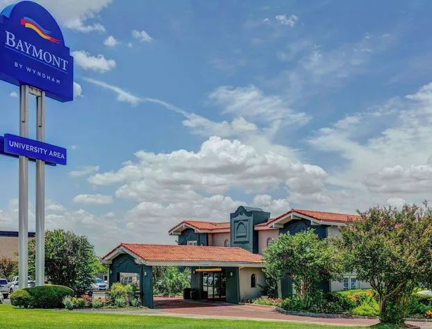 Baymont by Wyndham Austin University Area hotel detail image 1