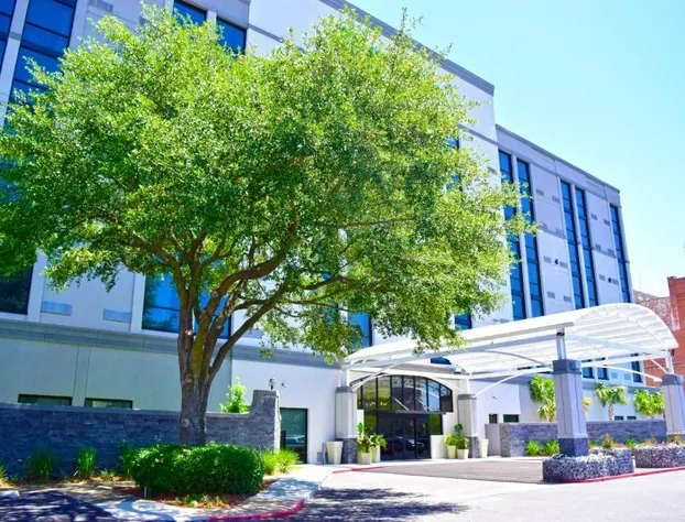 Holiday Inn Alexandria - Downtown by IHG hotel detail image 2