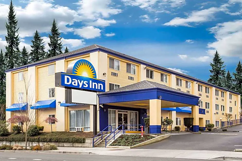 Days Inn by Wyndham Seattle Aurora hotel hero