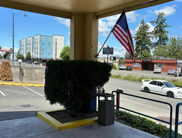 Days Inn by Wyndham Seattle Aurora hotel detail image 4