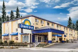 Days Inn by Wyndham Seattle Aurora hotel hero