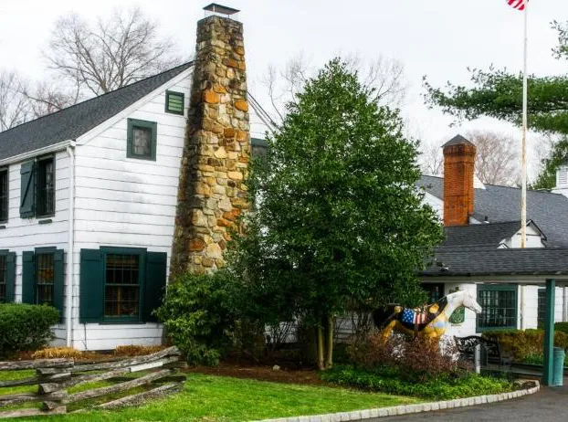 Olde Mill Inn hotel detail image 4