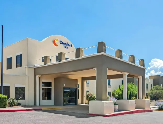 Comfort Inn Santa Fe South hotel detail image 2