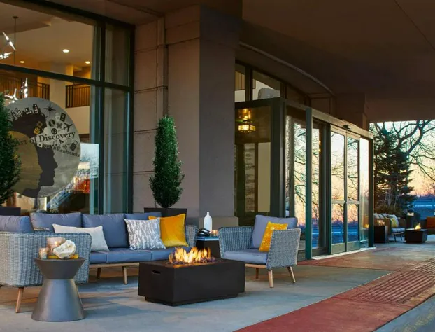 Renaissance Chicago Glenview Suites Hotel hotel detail image 3