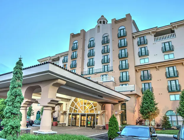 Embassy Suites by Hilton Indianapolis North hotel detail image 1