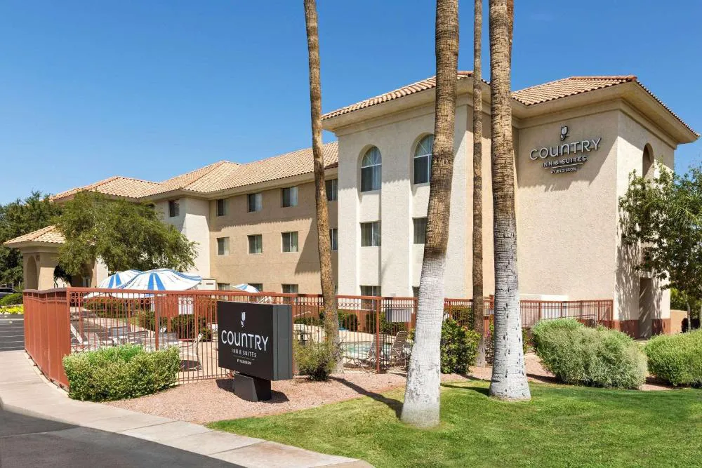 Country Inn & Suites by Radisson, Phoenix Airport, AZ hotel hero