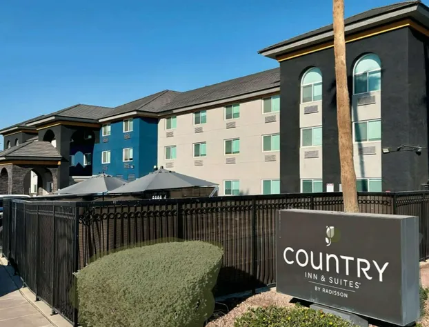 Country Inn & Suites by Radisson, Phoenix Airport, AZ hotel detail image 2