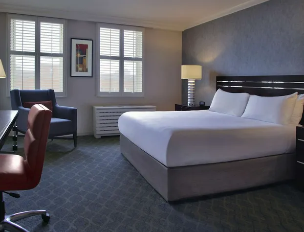 Hilton Orrington / Evanston hotel detail image 4