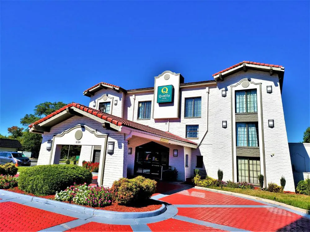 Quality Inn Hampton - Newport News hotel hero