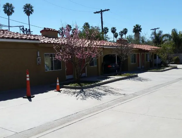 Economy Inn Motel Sylmar hotel detail image 3