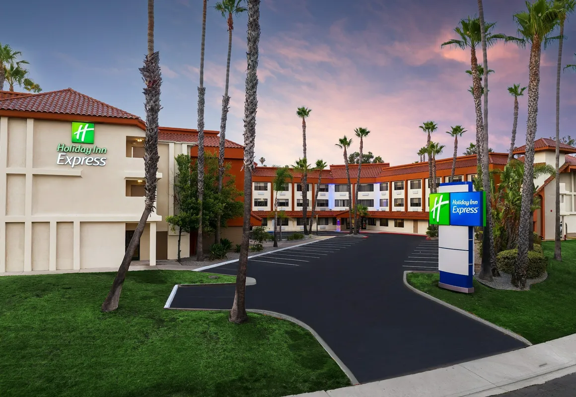Holiday Inn Express La Mesa Near SDSU by IHG hotel hero