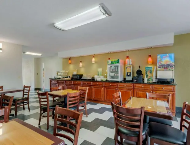 Quality Inn Acworth North hotel detail image 3