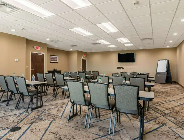 Comfort Inn Edwardsville - St. Louis hotel detail image 4