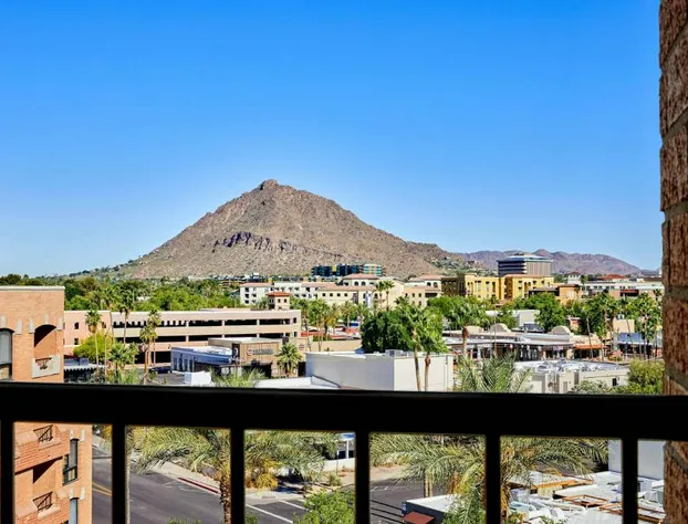 Scottsdale Marriott Old Town hotel detail image 4